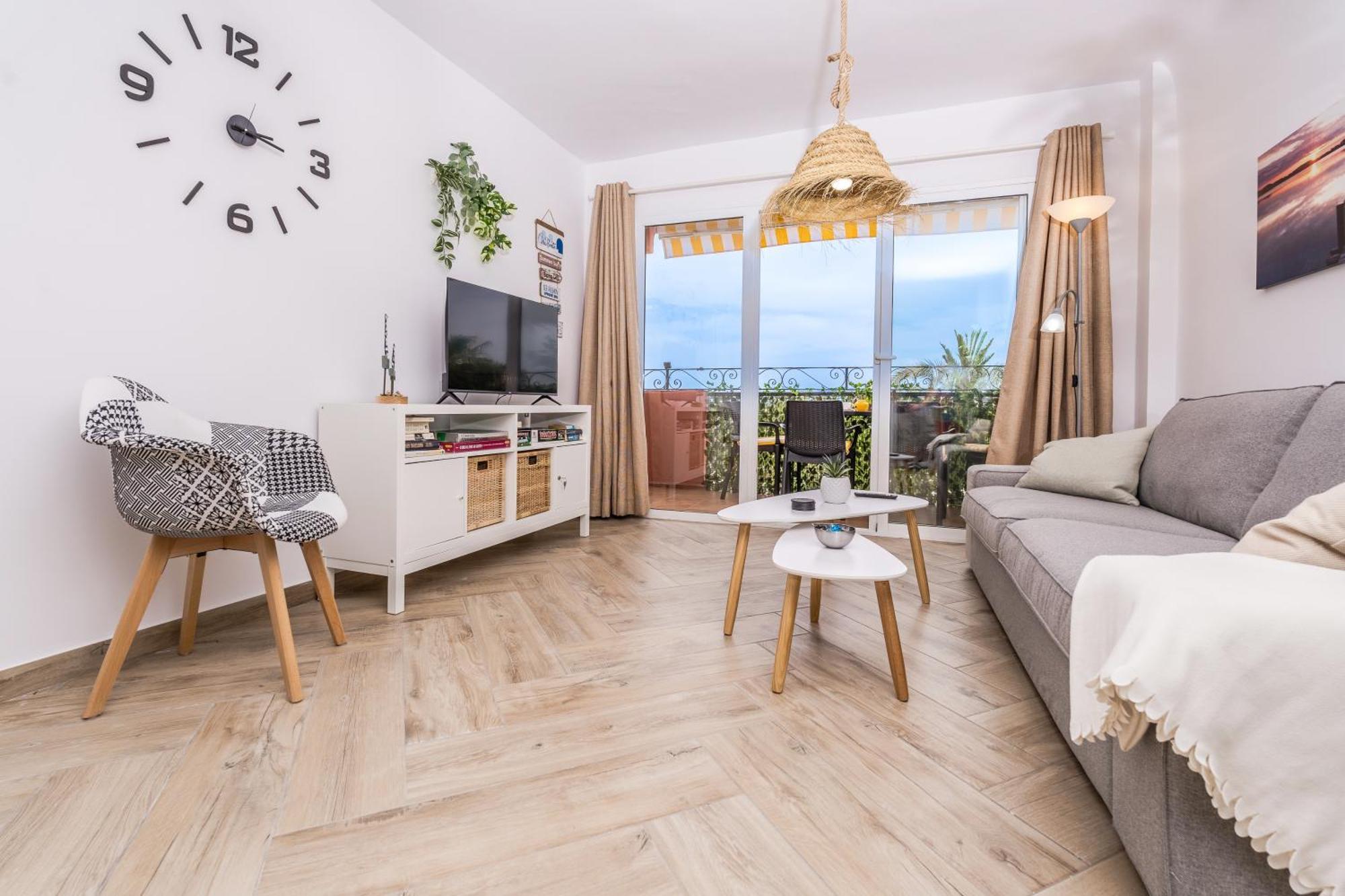Seaview Apartament Solymar ฮาเวอา ภายนอก รูปภาพ