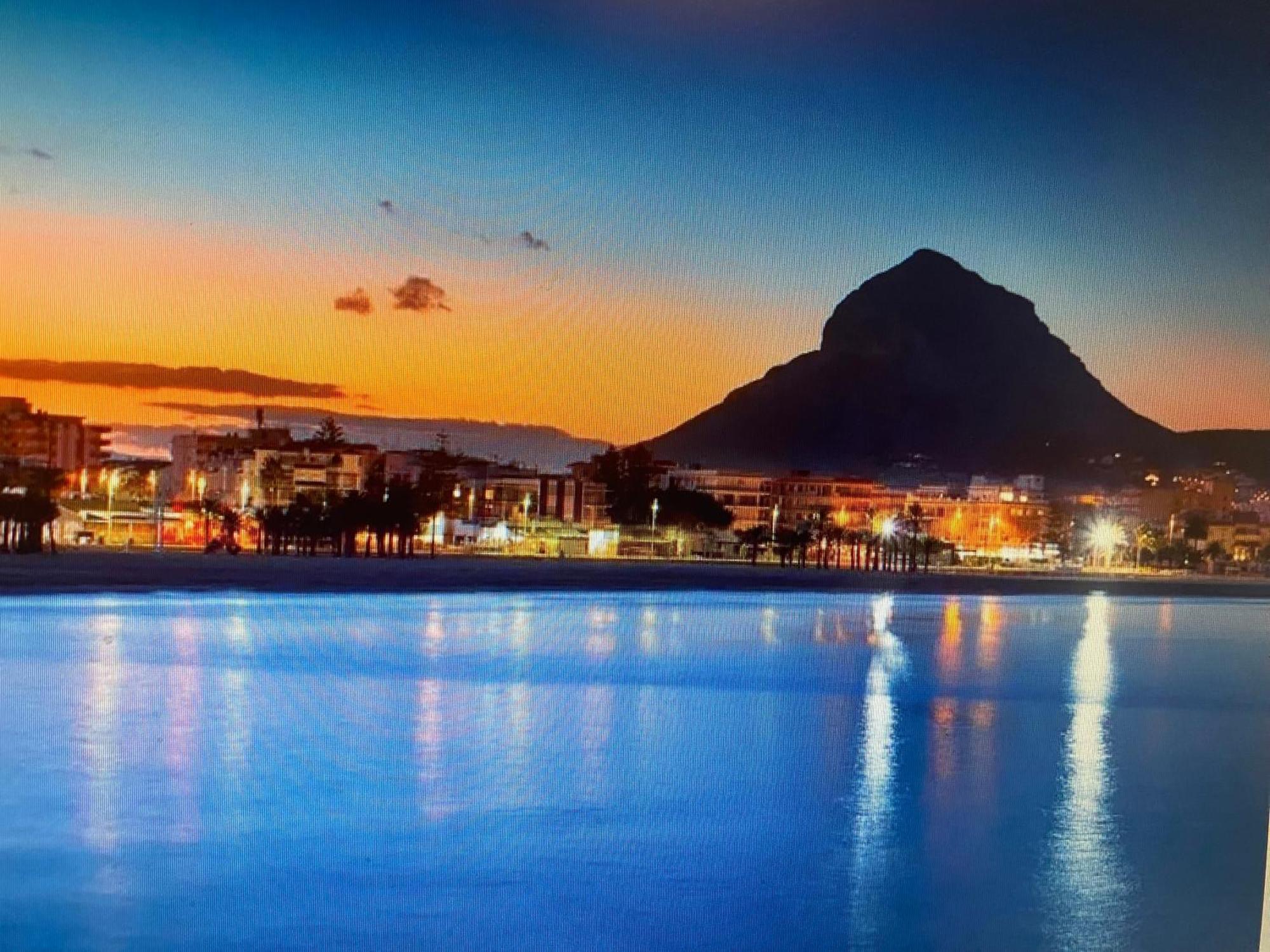 Seaview Apartament Solymar ฮาเวอา ภายนอก รูปภาพ